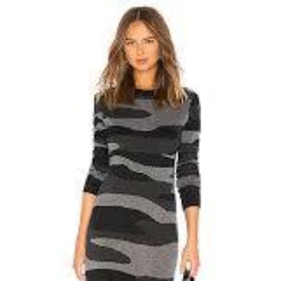 Pam & Gela Camo Sweater Dress in Grey Camo, Size S - Picture 1 of 4
